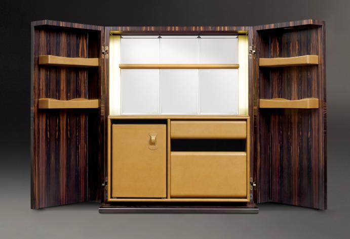 JADE Display Cabinet 036